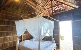 Mambetron Homestay Raja Ampat